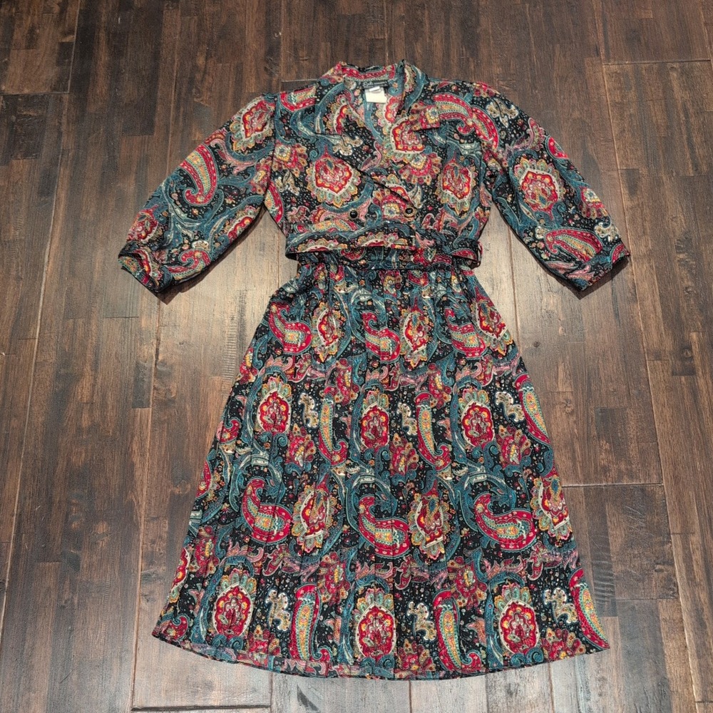 Vintage Brali Paisley Print Belted Midi Dress Size 6 80s Pleated Union Made USA